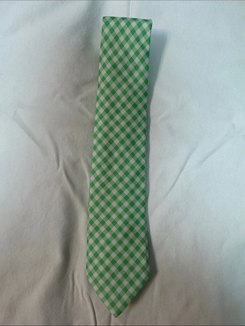 MARTHA'S VINEYARD VINES  GREEN & WHITE CHECKERED 100% SILK NECK TIE NWT